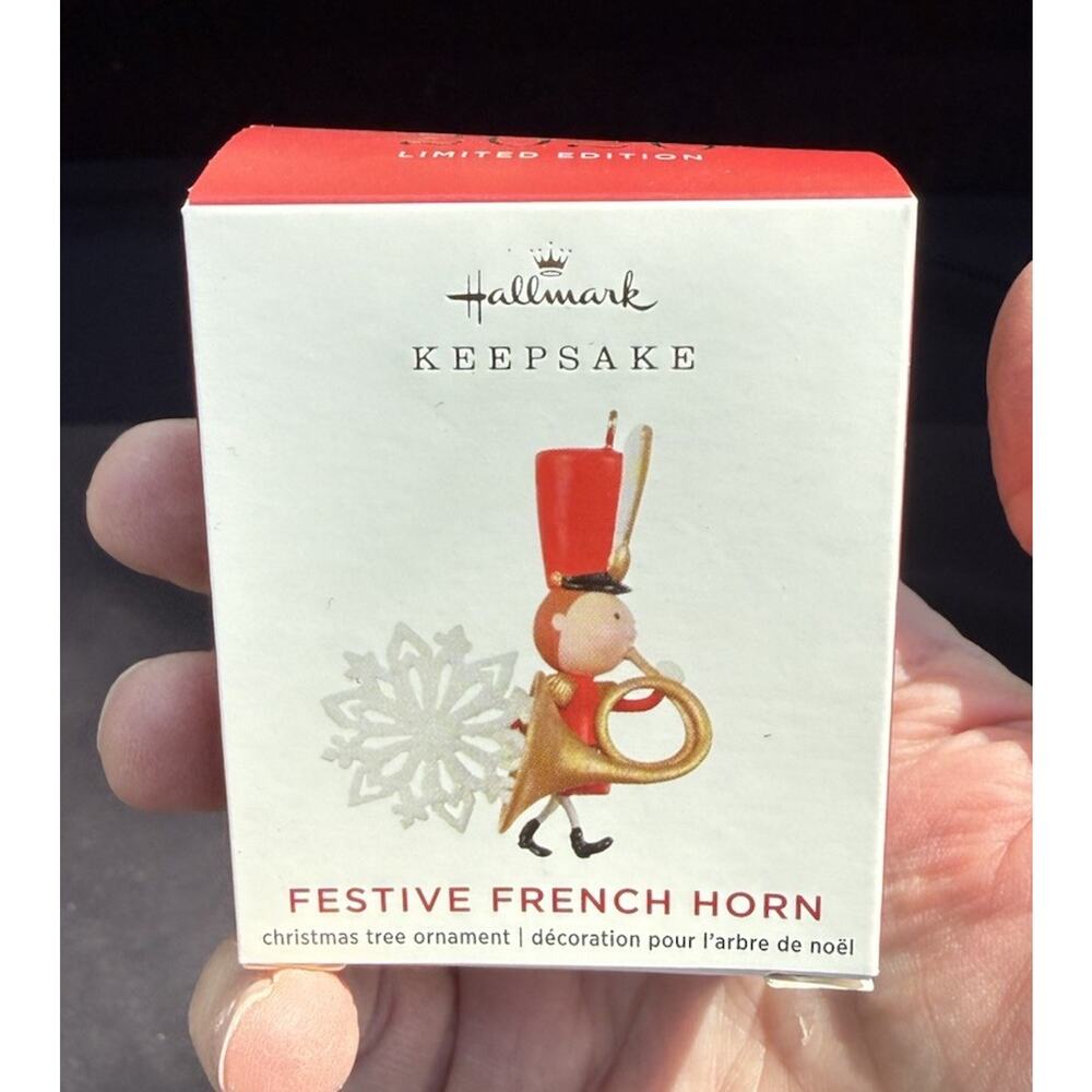Hallmark Mini Ornament "FESTIVE FRENCH HORN" Limited Edition NIB -LO11